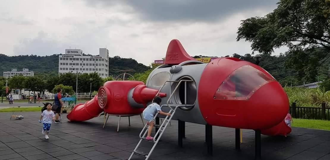 新加州景觀旅館 新店市 外观 照片